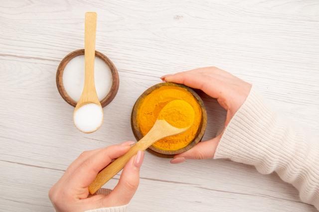 Ayurvedic Skincare for Oily & Acne-Prone Skin : Natural Face Packs & Treatments